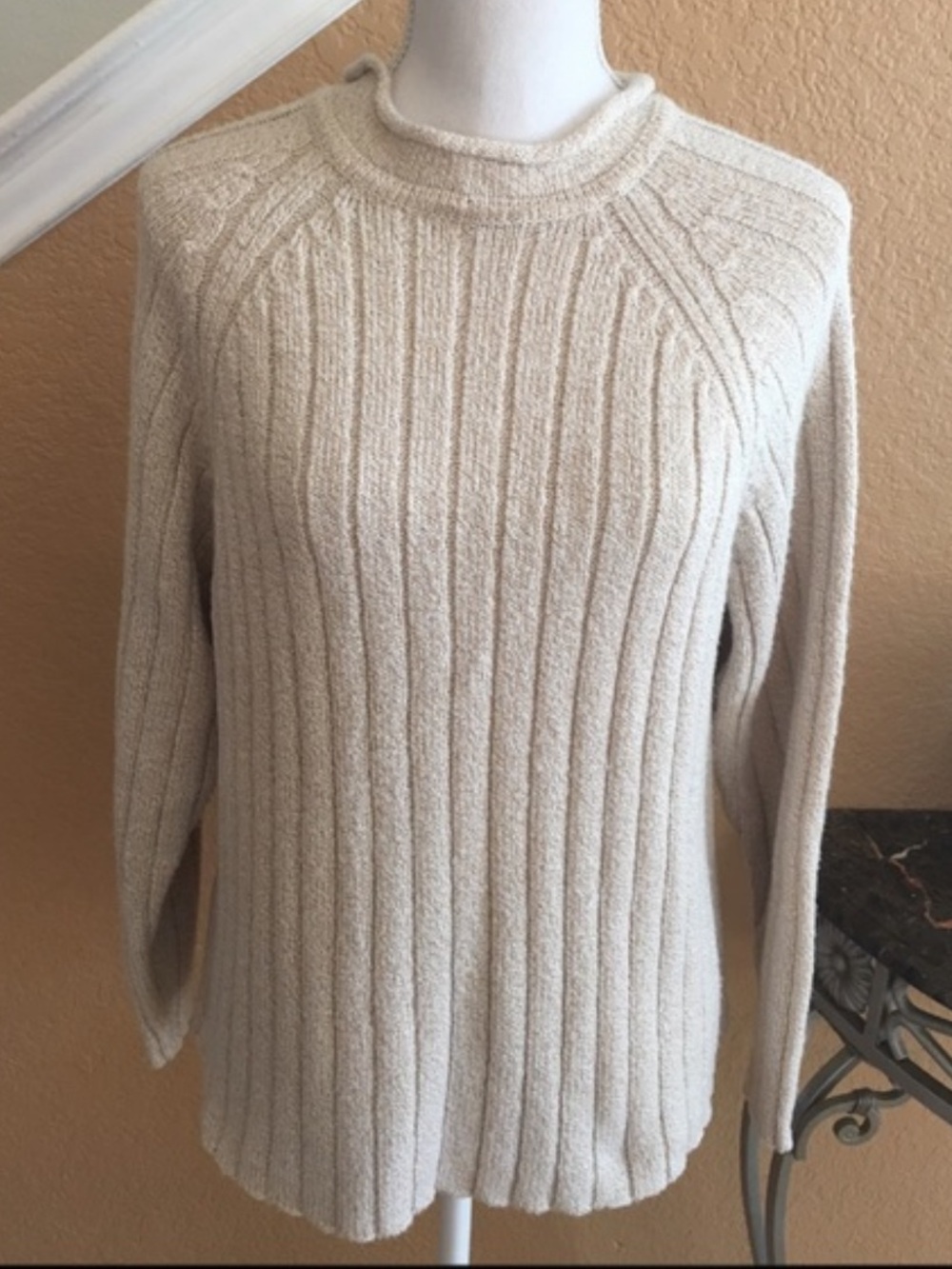 Cozy Cream Ribbed Women’s Sweater🍂